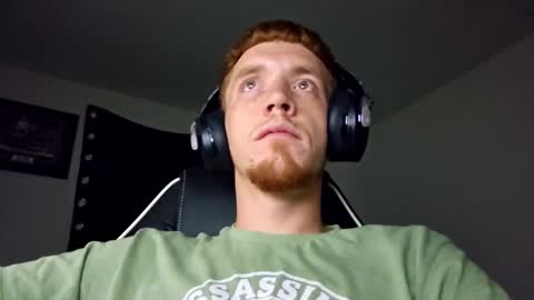 Snapshot of bigwhited2115 chatting on 09-25-25, 07:45 Onlyfans redheadedwhitedick online show from 09-25-25, 07:45