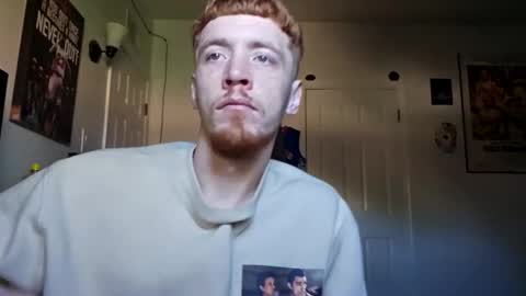 Snapshot of bigwhited2115 chatting on 10-21-25, 05:57 Onlyfans redheadedwhitedick online show from 10-21-25, 05:57