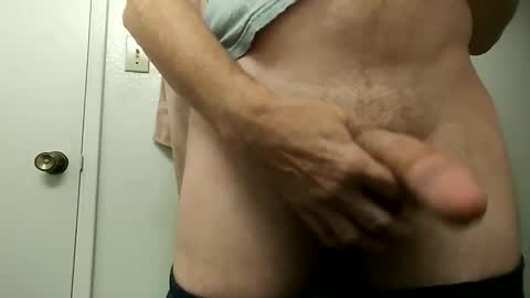 Snapshot of bigwillie112044 chatting on 03-17-26, 02:31 bigwillie112044 online show from 03-17-26, 02:31