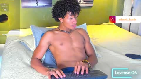 Snapshot of bigxxo chatting on 02-05-25, 04:06 bigxxo online show from 02-05-25, 04:06