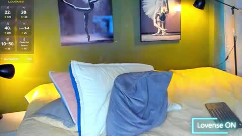 Snapshot of bigxxo chatting on 02-09-25, 09:39 bigxxo online show from 02-09-25, 09:39