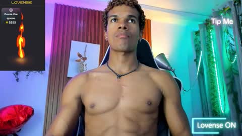 Snapshot of bigxxo chatting on 09-16-25, 01:50 bigxxo online show from 09-16-25, 01:50