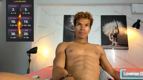 Snapshot of bigxxo chatting on 10-30-25, 02:35 bigxxo online show from 10-30-25, 02:35