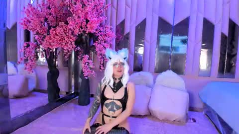 Snapshot of biizzy_noar chatting on 10-18-25, 08:42 Biizzy online show from 10-18-25, 08:42