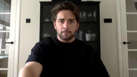 Snapshot of bikdig1 chatting on 01-19-25, 12:17 bikdig1 online show from 01-19-25, 12:17