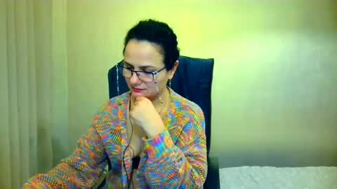 DOM NIKA online show from 01-16-25, 09:30