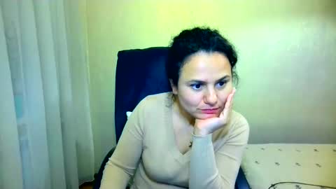 Snapshot of bililay chatting on 05-15-26, 12:06 DOM NIKA online show from 05-15-26, 12:06