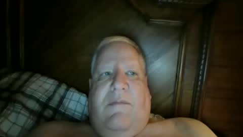 Snapshot of billernest99 chatting on 12-17-25, 05:13 billernest99 online show from 12-17-25, 05:13