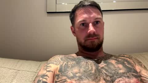 Snapshot of billicd chatting on 06-11-26, 01:27 Billicdx online show from 06-11-26, 01:27