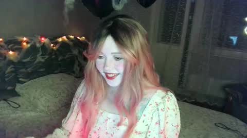 Snapshot of billie_kris chatting on 10-31-25, 04:08 billie_kris online show from 10-31-25, 04:08