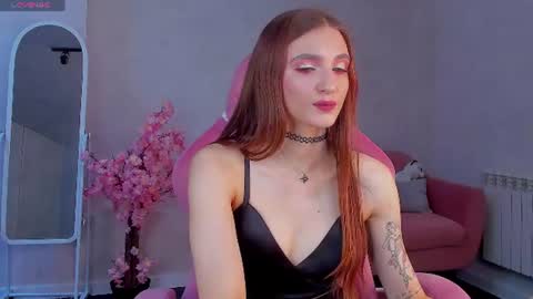 Snapshot of billie_simmons chatting on 07-14-26, 09:36 Alisha online show from 07-14-26, 09:36