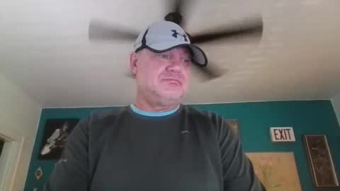 Snapshot of billjames55 chatting on 05-11-26, 04:15 billjames55 online show from 05-11-26, 04:15