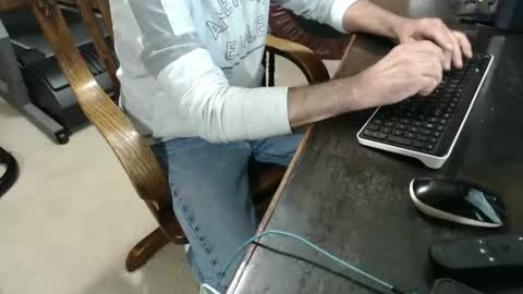 Snapshot of billy471 chatting on 04-20-26, 09:05 billy471 online show from 04-20-26, 09:05