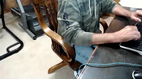 Snapshot of billy471 chatting on 06-09-26, 11:05 billy471 online show from 06-09-26, 11:05