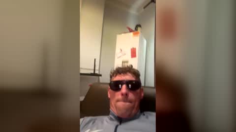 Snapshot of billy890889 chatting on 05-16-26, 11:31 billy890889 online show from 05-16-26, 11:31