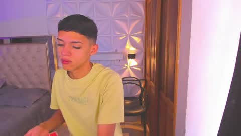 Sam online show from 04-15-26, 12:12