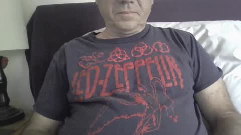 Snapshot of billydubs chatting on 09-18-25, 03:25 billydubs online show from 09-18-25, 03:25