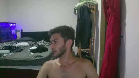 Snapshot of binhodm1 chatting on 02-04-26, 06:19 binhodm1 online show from 02-04-26, 06:19