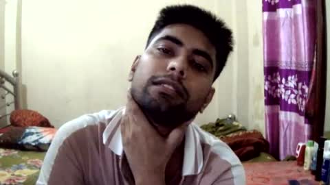Snapshot of birbikrom104 chatting on 06-18-26, 11:47 birbikrom104 online show from 06-18-26, 11:47