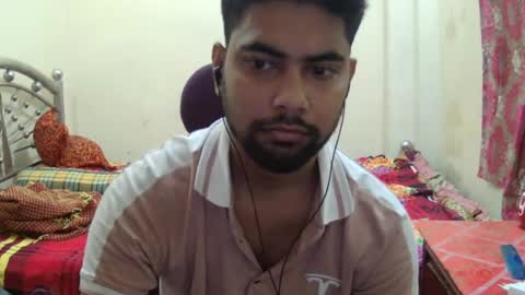 Snapshot of birbikrom104 chatting on 06-29-26, 04:08 birbikrom104 online show from 06-29-26, 04:08