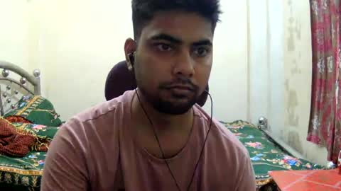 Snapshot of birbikrom104 chatting on 07-16-26, 05:35 birbikrom104 online show from 07-16-26, 05:35
