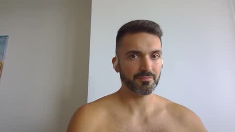 Snapshot of birthdaycake1 chatting on 10-02-25, 06:04 RobSpots online show from 10-02-25, 06:04