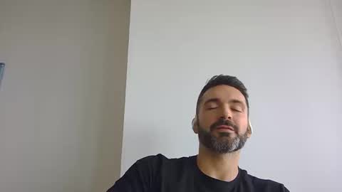 Snapshot of birthdaycake1 chatting on 10-14-25, 03:35 RobSpots online show from 10-14-25, 03:35