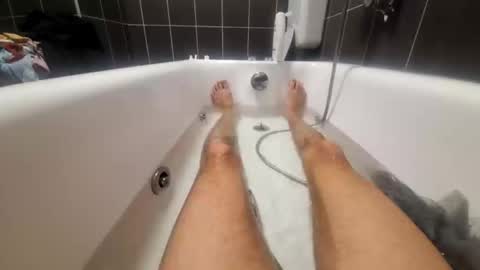 bisexdadd online show from 12-15-24, 03:31