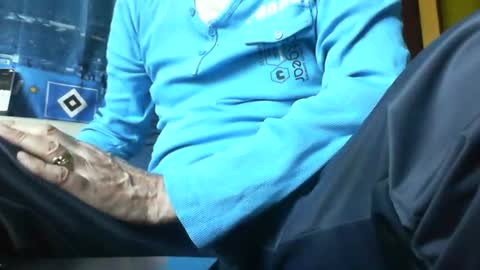 BiSven online show from 07-30-26, 04:44