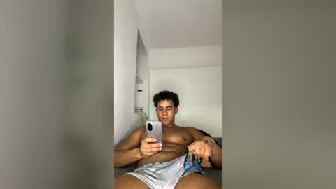 Snapshot of biutbruschi chatting on 08-01-26, 06:34 biutbruschi online show from 08-01-26, 06:34