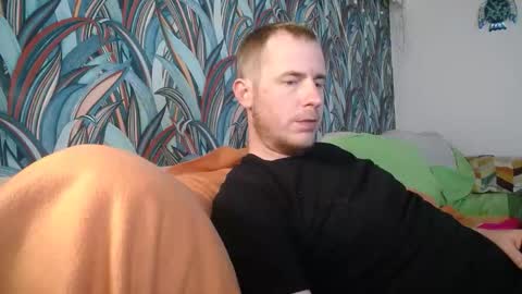 bizoukey15 online show from 09-12-25, 11:04