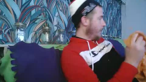 bizoukey15 online show from 11-04-25, 01:38