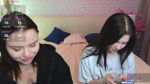 Julia online show from 03-08-25, 11:48