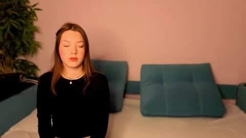 Julia online show from 10-03-25, 09:06