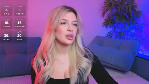 Julia online show from 04-15-26, 05:36