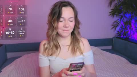 Julia online show from 04-17-26, 03:31