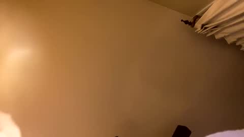 Snapshot of bkt427 chatting on 03-12-26, 06:19 bkt427 online show from 03-12-26, 06:19