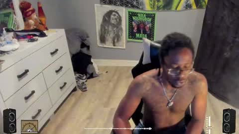 Snapshot of blaccanalmatters chatting on 10-07-25, 09:56 Plant Base Streamers From Pennsylvania online show from 10-07-25, 09:56