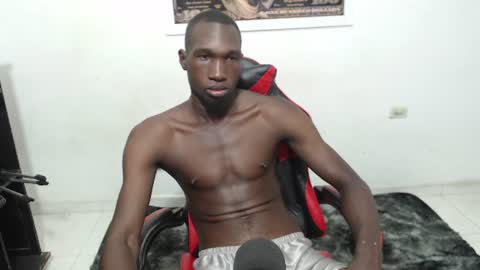 Snapshot of black30cmdick chatting on 08-03-26, 03:49 maquina online show from 08-03-26, 03:49