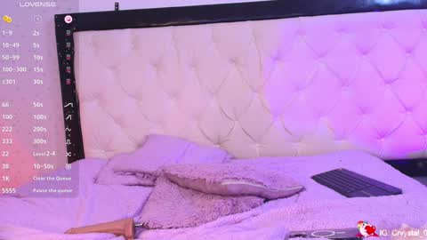 Crystal3 online show from 01-29-25, 02:10