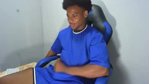 Snapshot of black_dicck chatting on 05-01-26, 12:15 tu morenito online show from 05-01-26, 12:15
