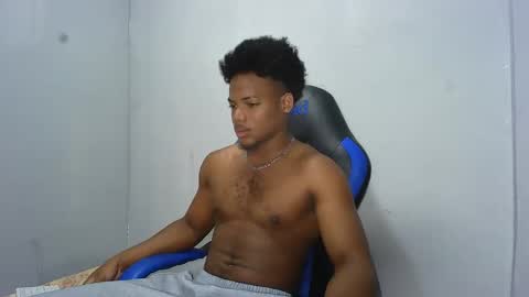 Snapshot of black_dicck chatting on 05-02-26, 05:18 tu morenito online show from 05-02-26, 05:18