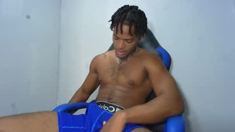 Snapshot of black_dicck chatting on 05-05-26, 03:20 tu morenito online show from 05-05-26, 03:20