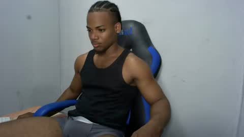 Snapshot of black_dicck chatting on 06-27-26, 05:07 tu morenito online show from 06-27-26, 05:07