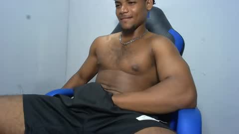 Snapshot of black_dicck chatting on 07-05-26, 04:19 tu morenito online show from 07-05-26, 04:19