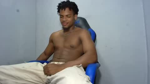 Snapshot of black_dicck chatting on 07-07-26, 02:36 tu morenito online show from 07-07-26, 02:36