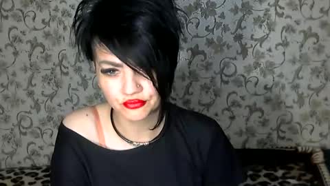 Snapshot of black_hot_01 chatting on 09-19-25, 12:02 black_hot_01 online show from 09-19-25, 12:02