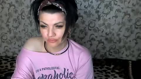 Snapshot of black_hot_01 chatting on 09-27-25, 10:37 black_hot_01 online show from 09-27-25, 10:37