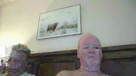black_n_white4 online show from 05-22-26, 10:59