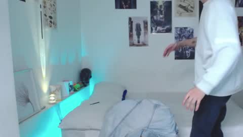 Bryan  online show from 12-07-24, 05:37